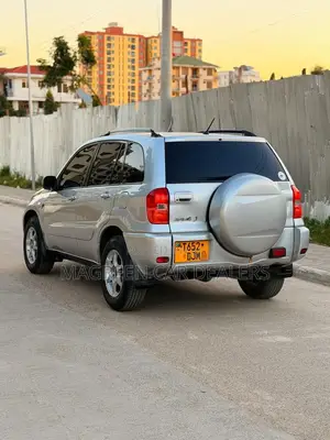 Toyota RAV4 2005 Silver