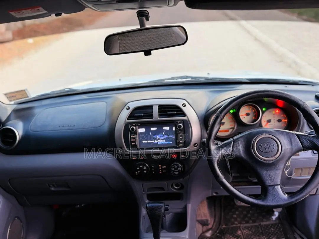 Toyota RAV4 2005 Silver