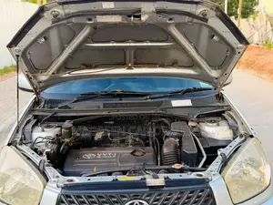 Toyota RAV4 2005 Silver