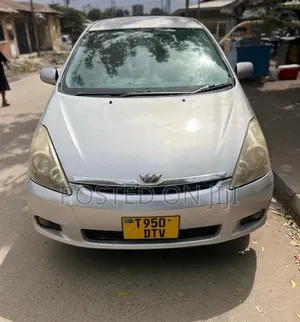 Toyota Wish 2005 Silver