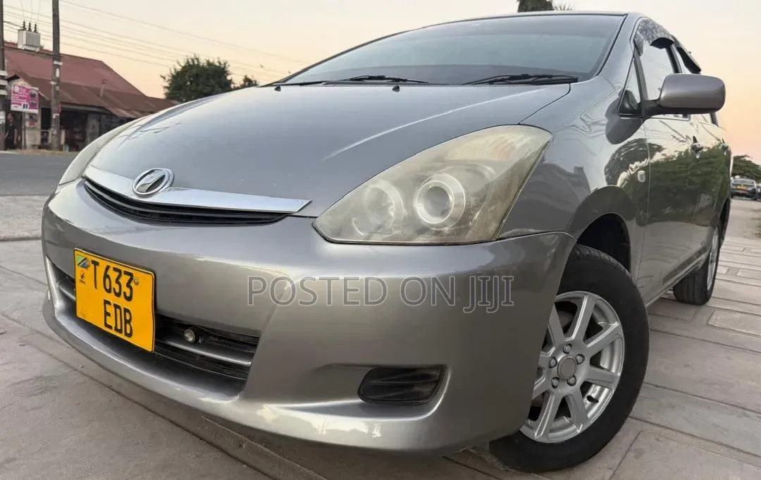 Toyota Wish 2007 Gray