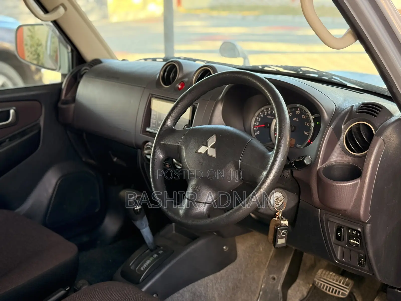 Mitsubishi Pajero 2011 Silver