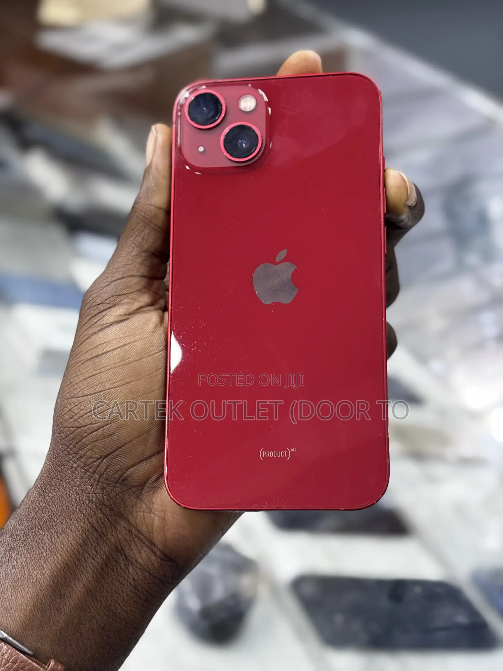 Apple iPhone 13 128 GB Red
