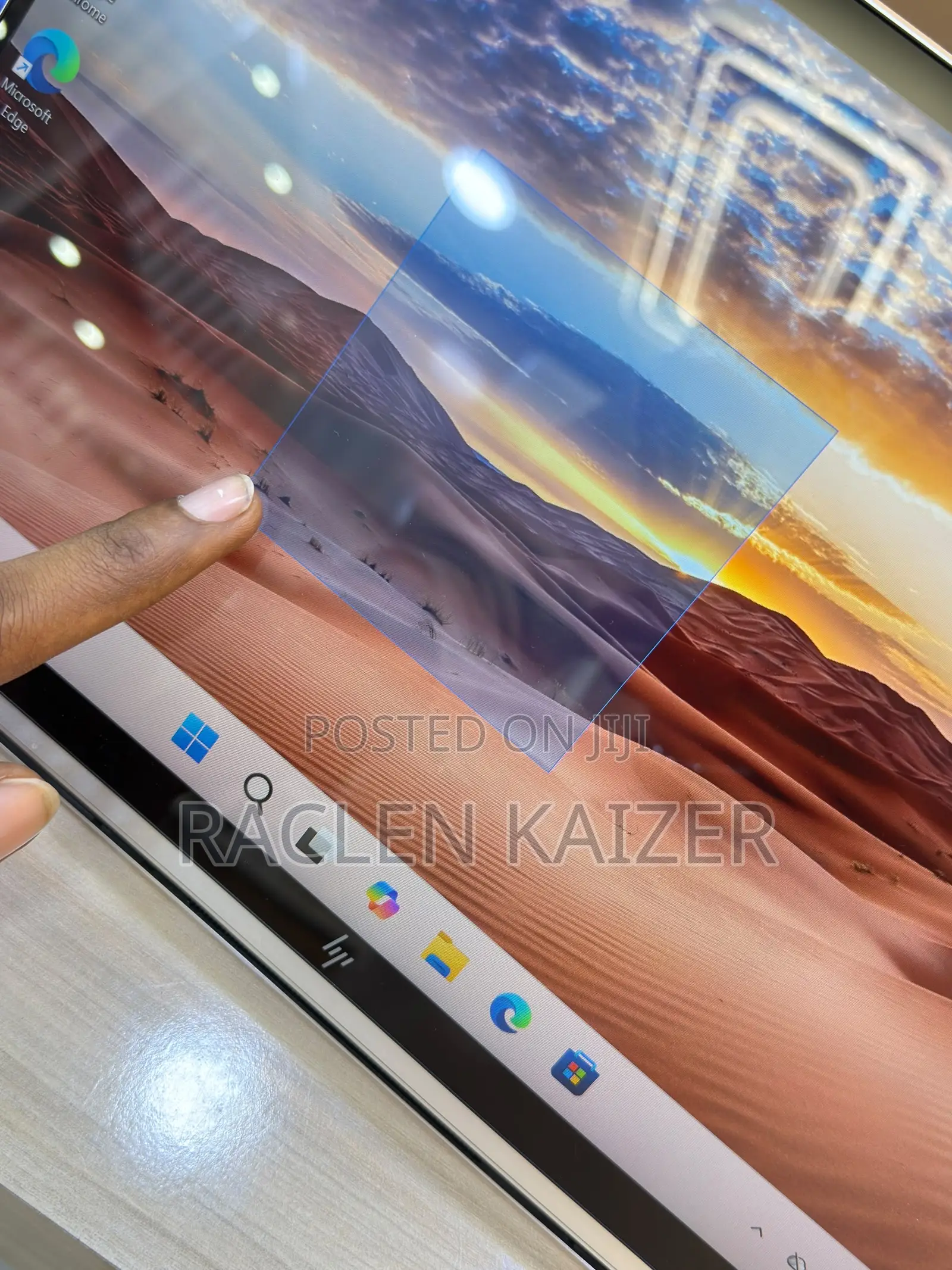 New Laptop HP EliteBook x360 1040 G7 16GB Intel Core i5 SSD 512GB