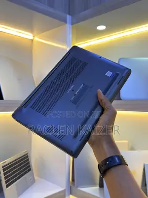 Laptop Dell Latitude 7300 16GB Intel Core i7 SSD 256GB