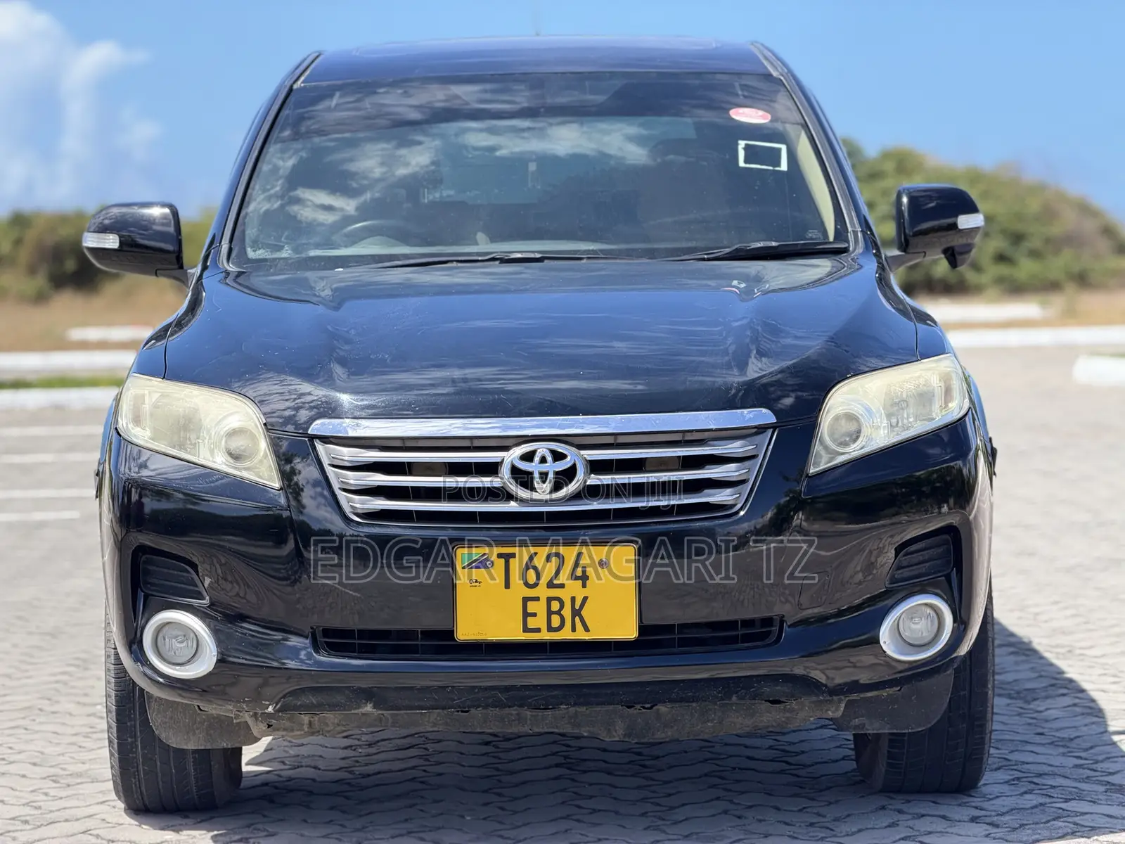 Toyota Crown 2011 Black