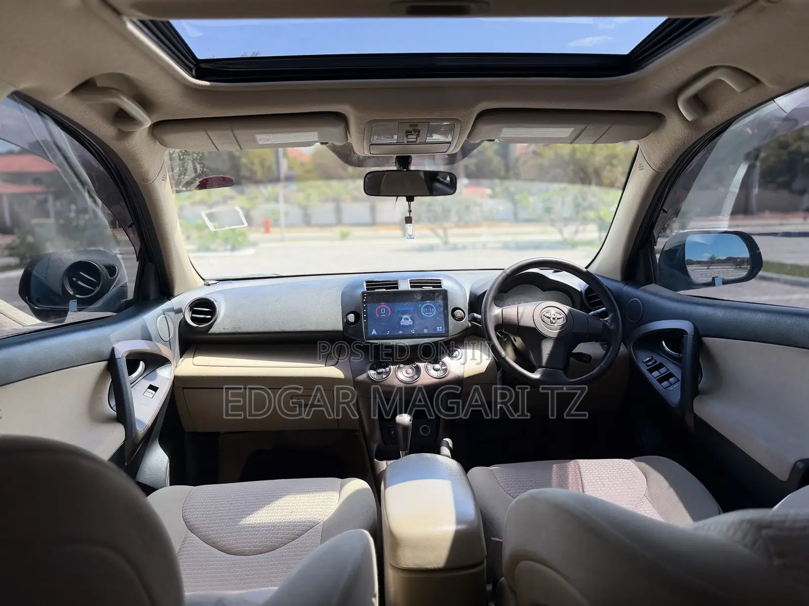 Toyota Crown 2011 Black