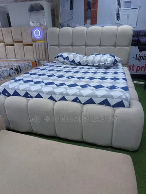 Bed 5/6 Color Grey