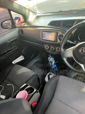 Toyota Vitz 2010 Black