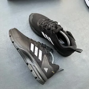 Adidas Mpya