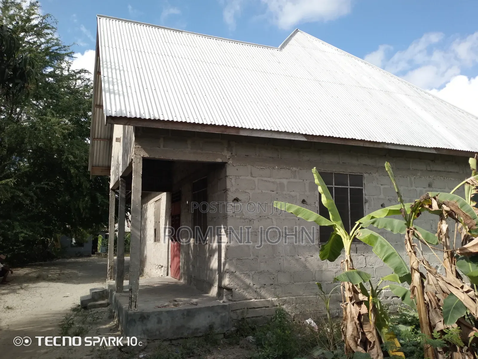 5bdrm House in Tanzania Daresalaam., Ilala for sale
