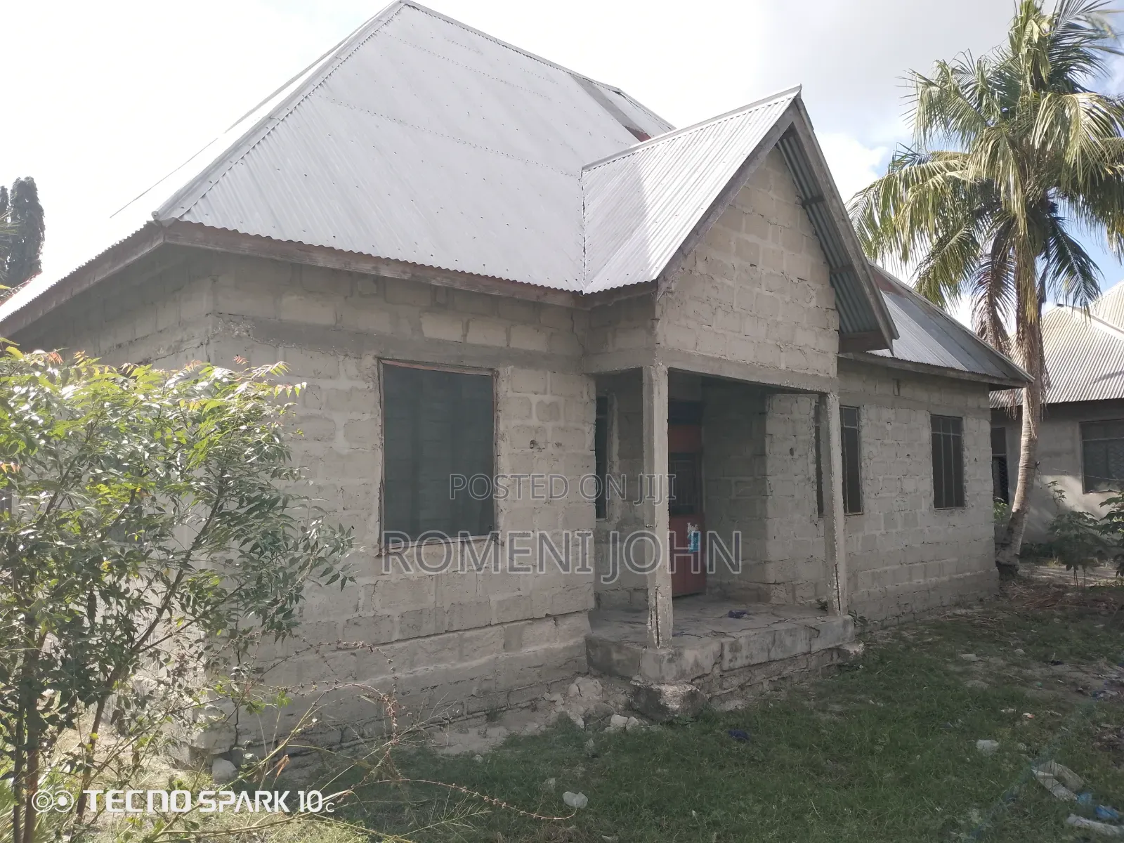 5bdrm House in Tanzania Daresalaam., Ilala for sale