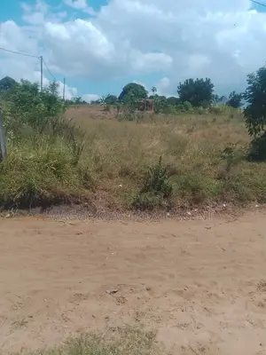SQMTS 1907 Kiwanja Kinauzwa, Mapinga, Bagamoyo
