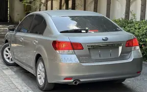Subaru Legacy 2.5 2009 Gray