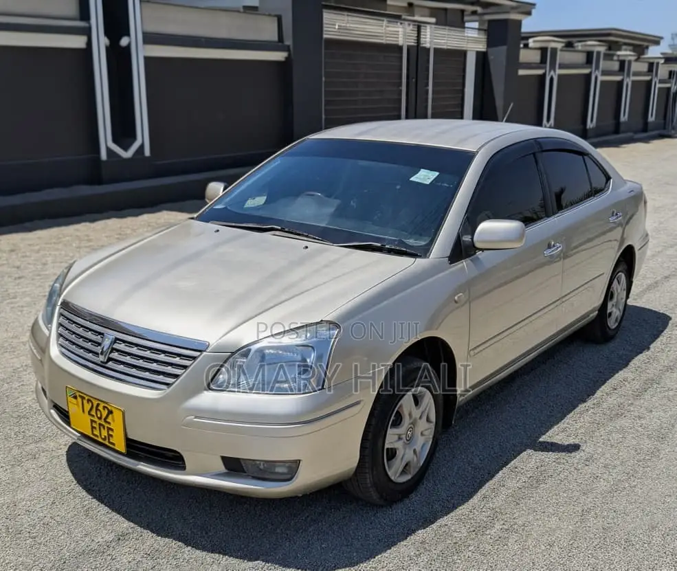 Toyota Premio 2005 Silver