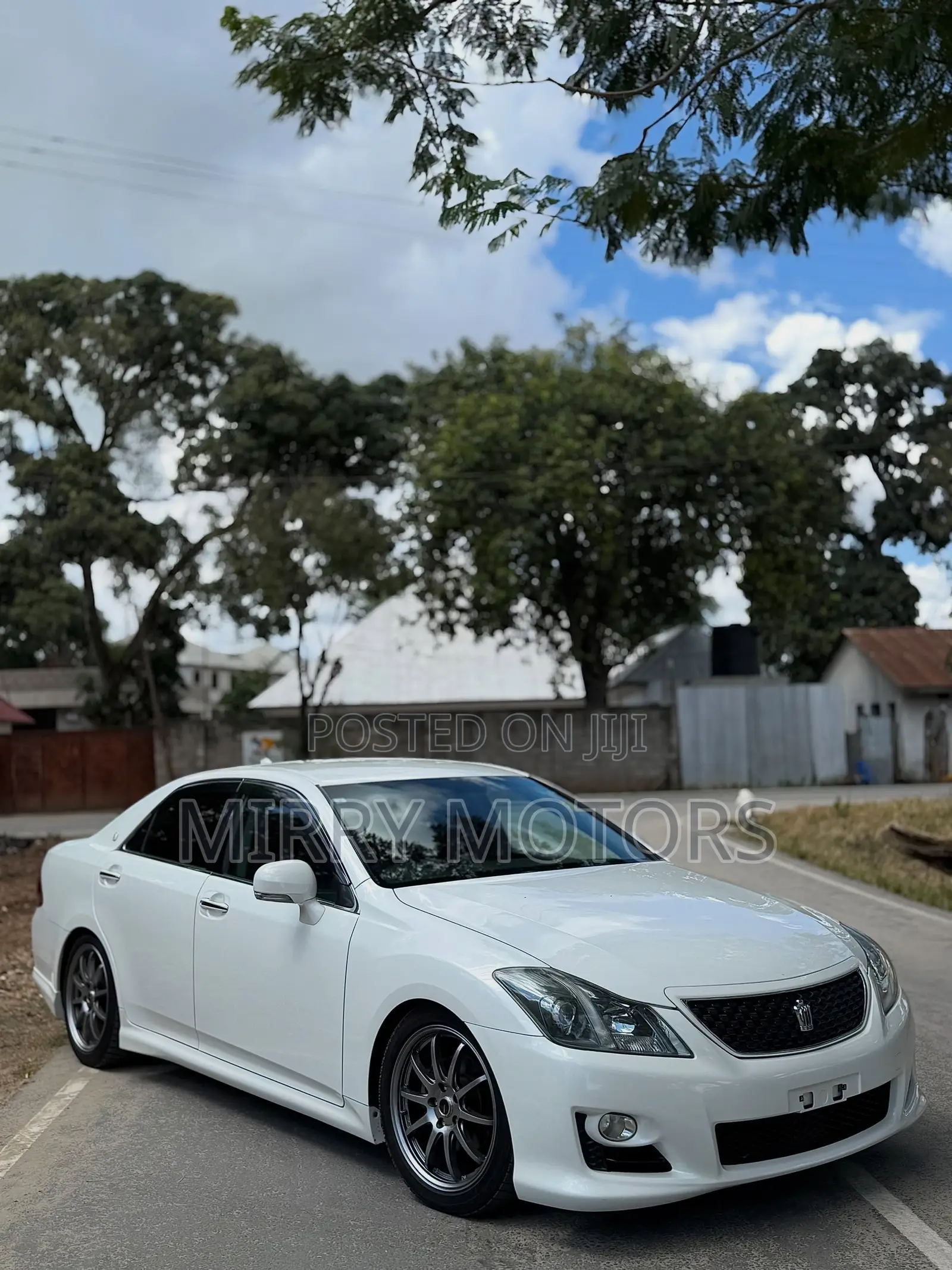 Toyota Crown 2009 White