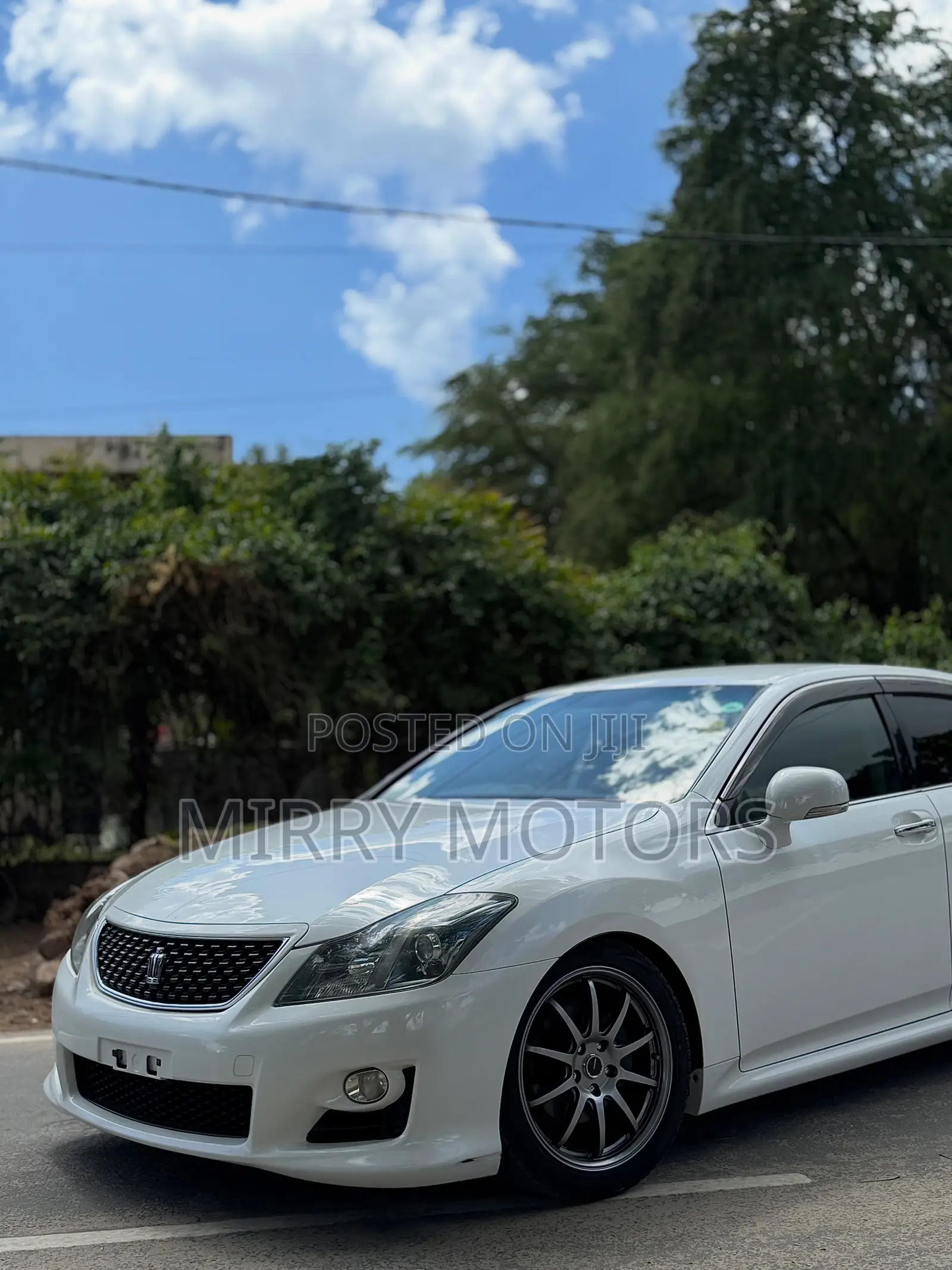 Toyota Crown 2009 White