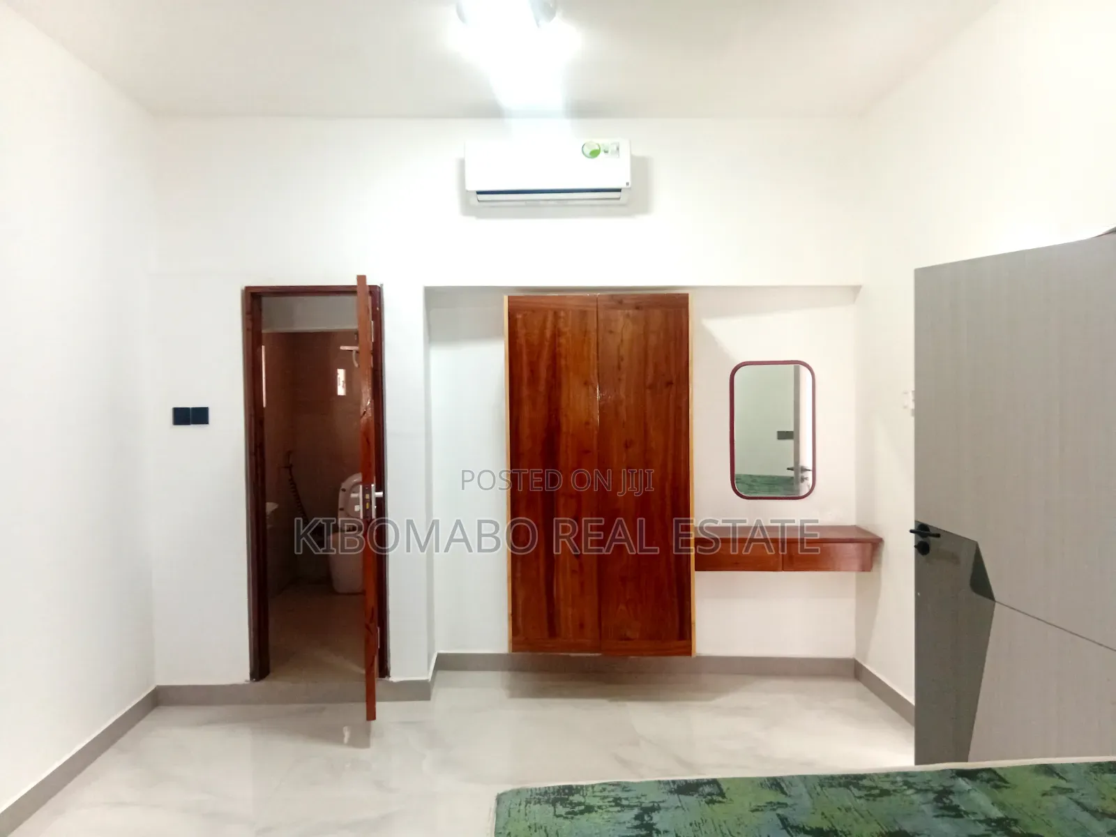 Furnished 2bdrm Apartment in Oyster Bay for rent