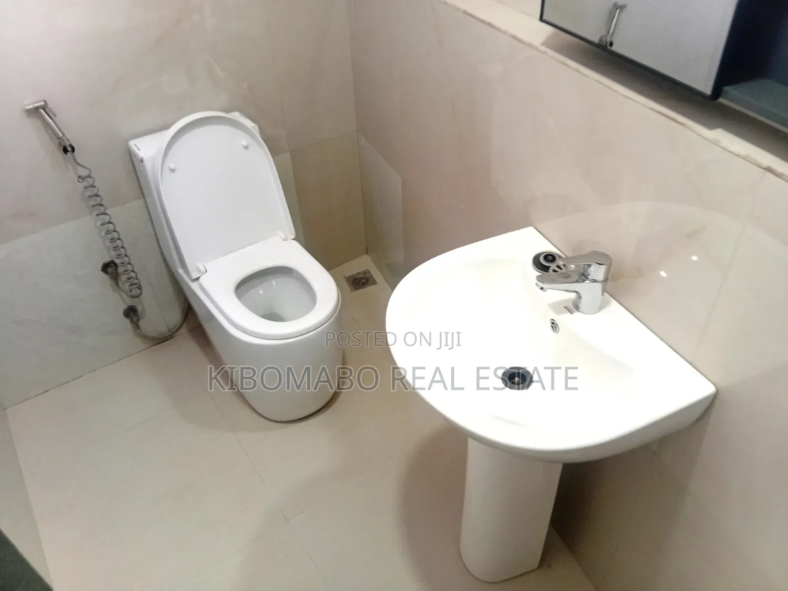 Furnished 2bdrm Apartment in Oyster Bay for rent