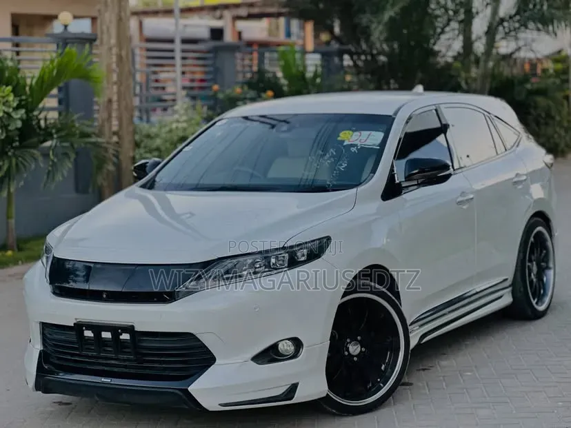 Toyota Harrier 2016 White