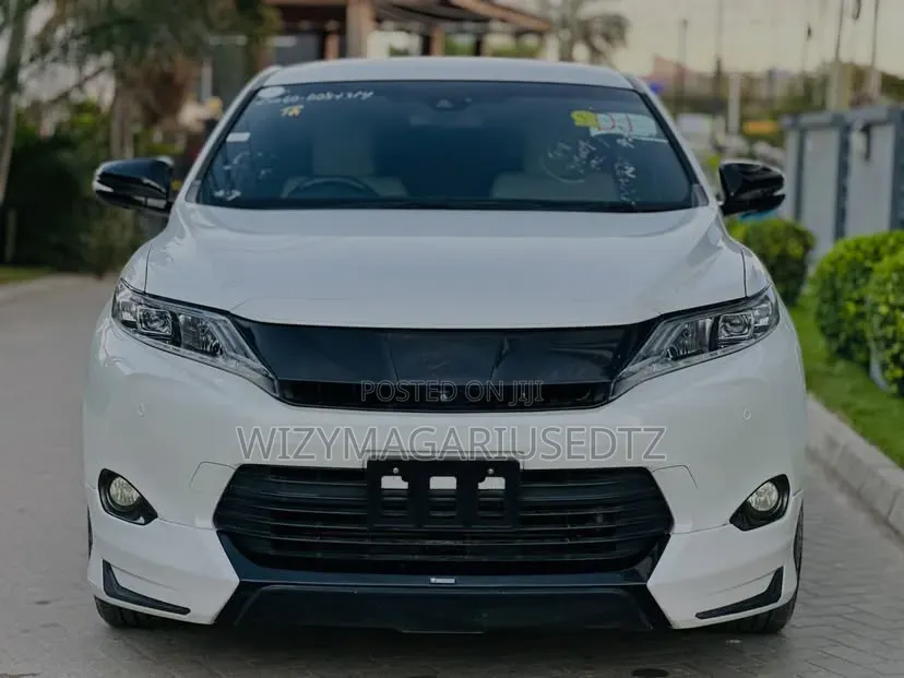 Toyota Harrier 2016 White