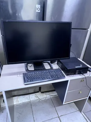Desktop Computer Dell Alienware Area-51 8GB Intel Core i5 HDD 500GB
