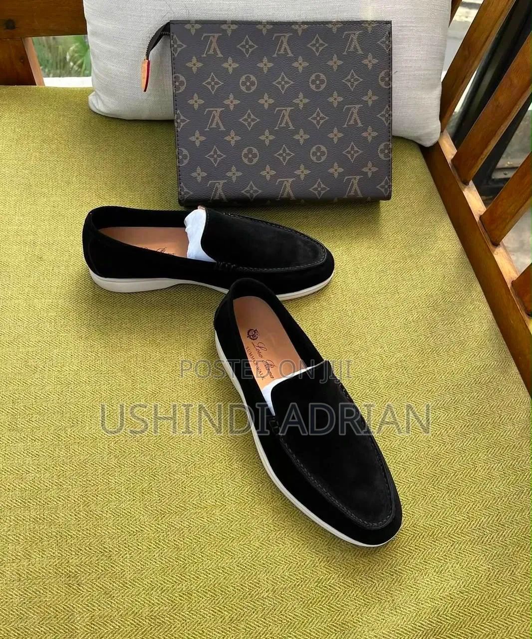 men’s Premium Shoesbrand: Loro Piana Full Boxed