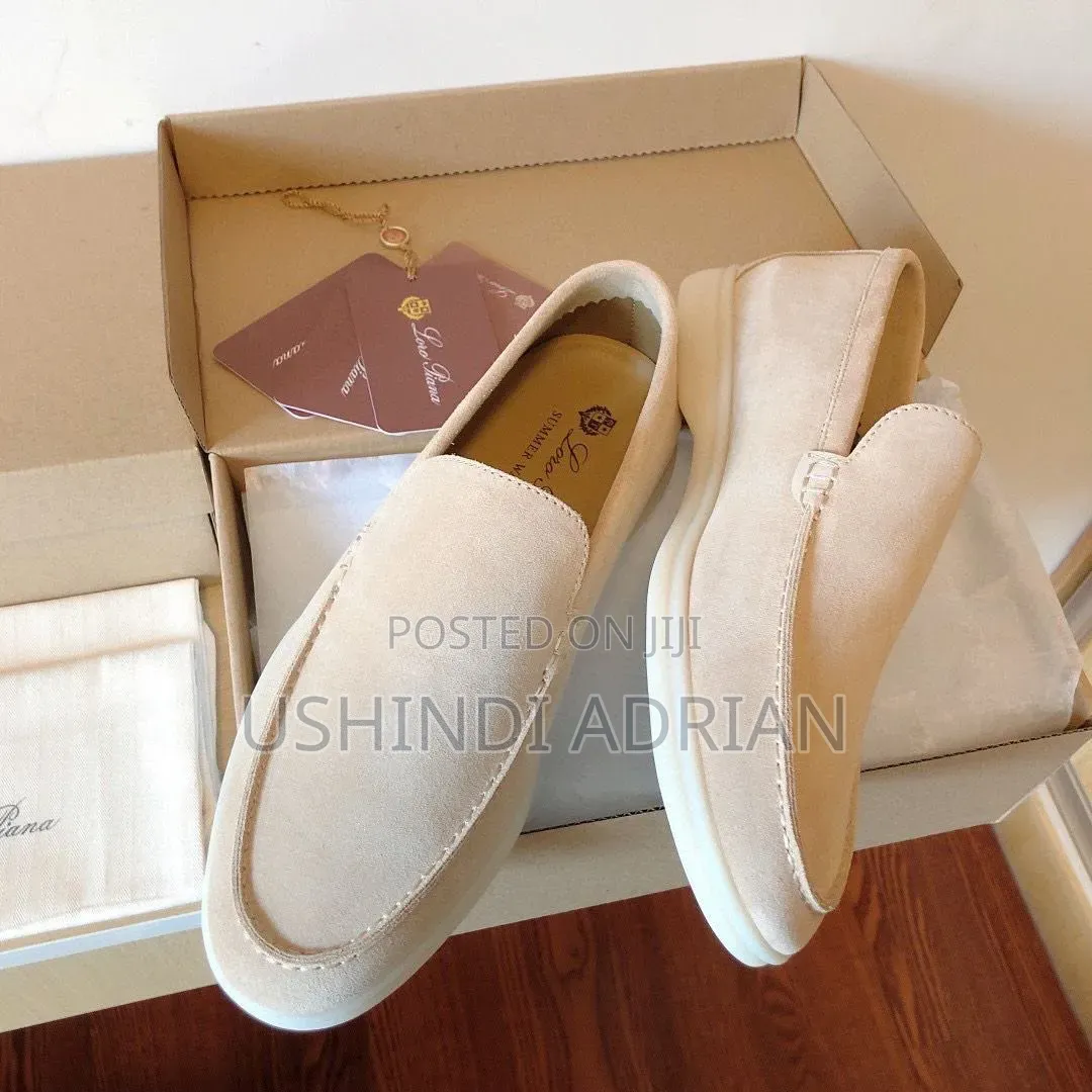 men’s Premium Shoesbrand: Loro Piana Full Boxed