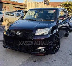 Toyota Corolla Rumion Hatchback 1.5 FWD 2009 Maroon