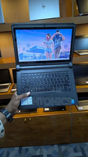Laptop Dell Latitude 3340 8GB Intel Core i3 HDD 500GB