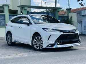 Toyota Harrier 2020 White