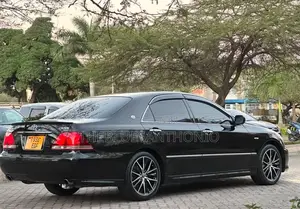 Toyota Crown 2006 Black