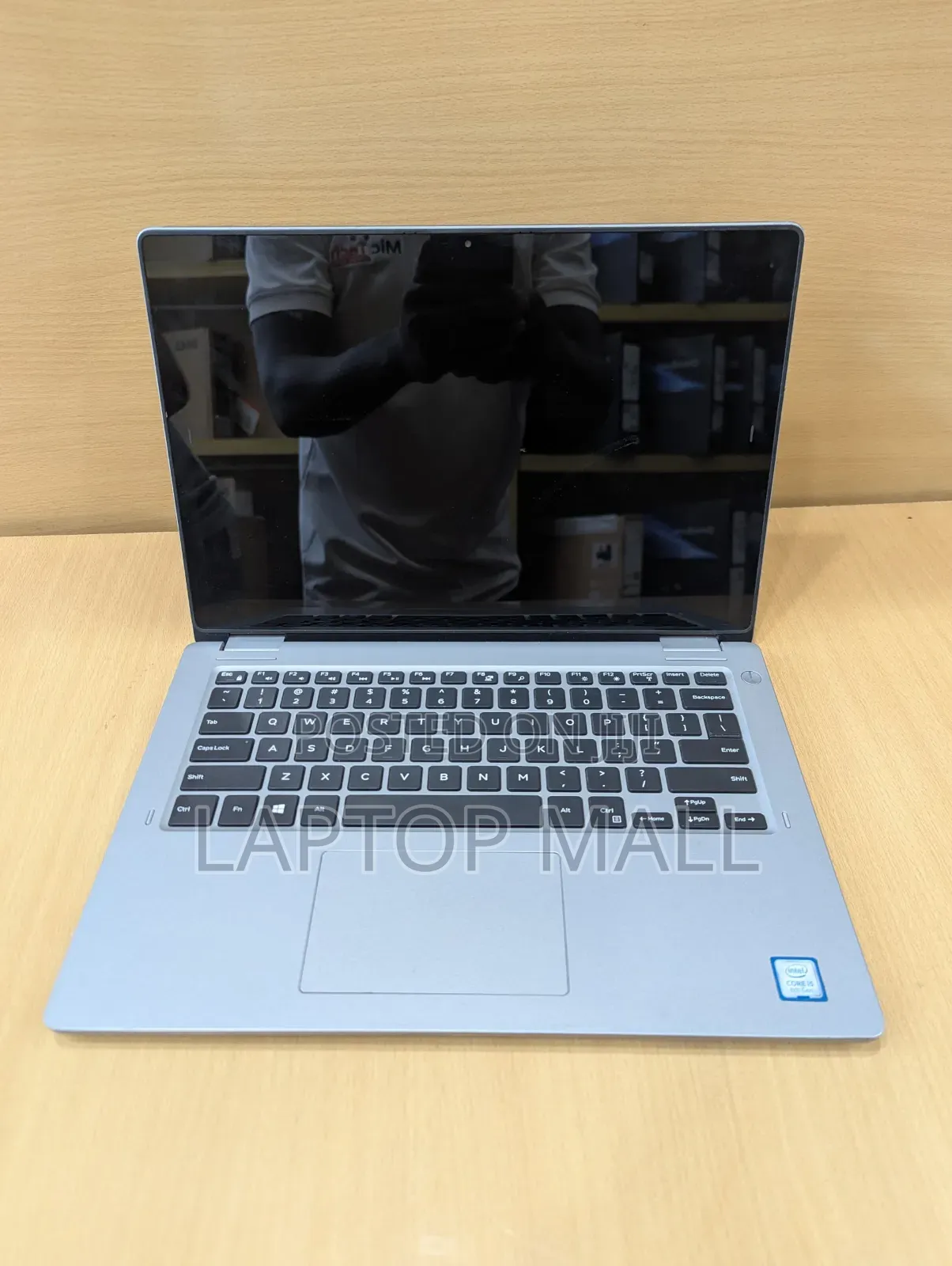 Laptop Dell Latitude 3310 2-in-1 8GB Intel Core i5 SSD 256GB