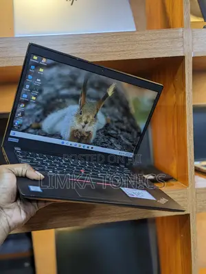 New Laptop Lenovo ThinkPad X390 8GB Intel Core i5 SSD 256GB