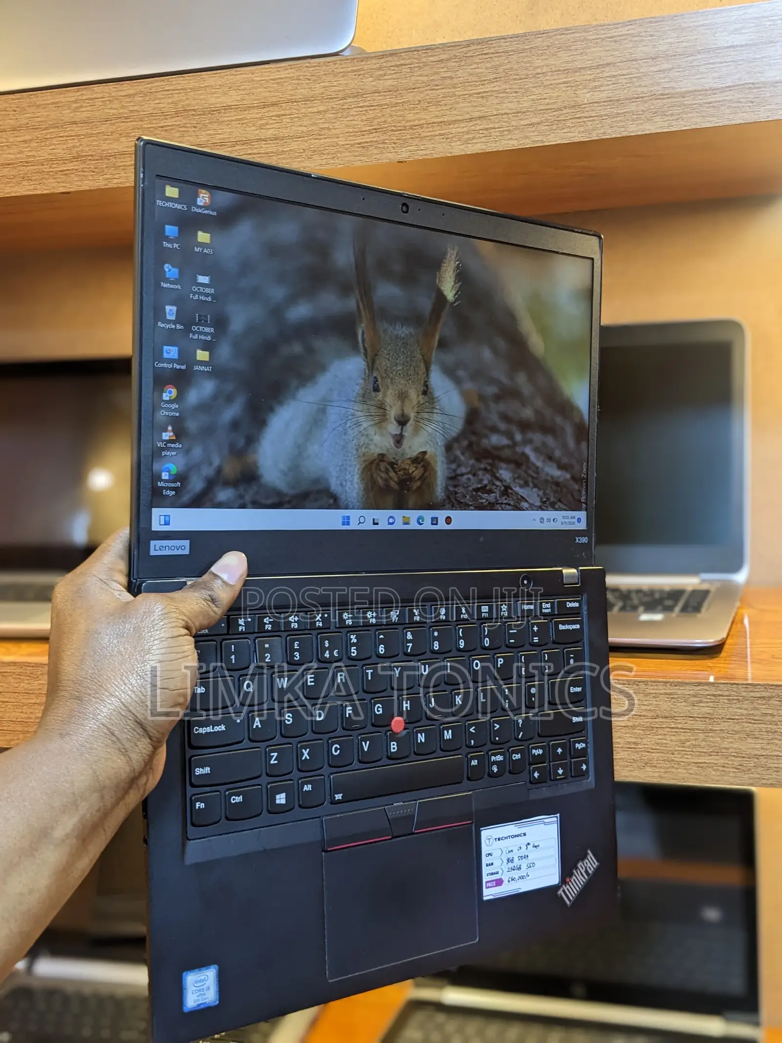 New Laptop Lenovo ThinkPad X390 8GB Intel Core i5 SSD 256GB