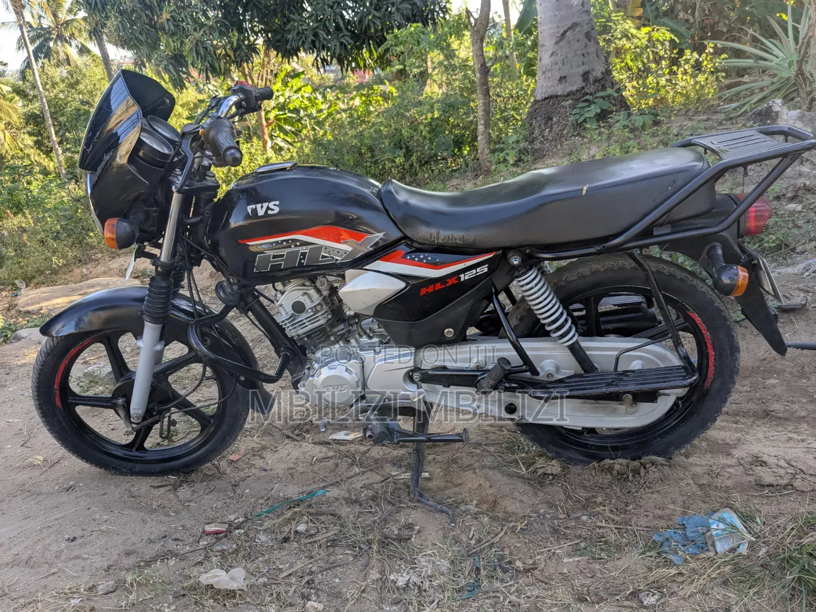 TVS HLX 125 2025 Black