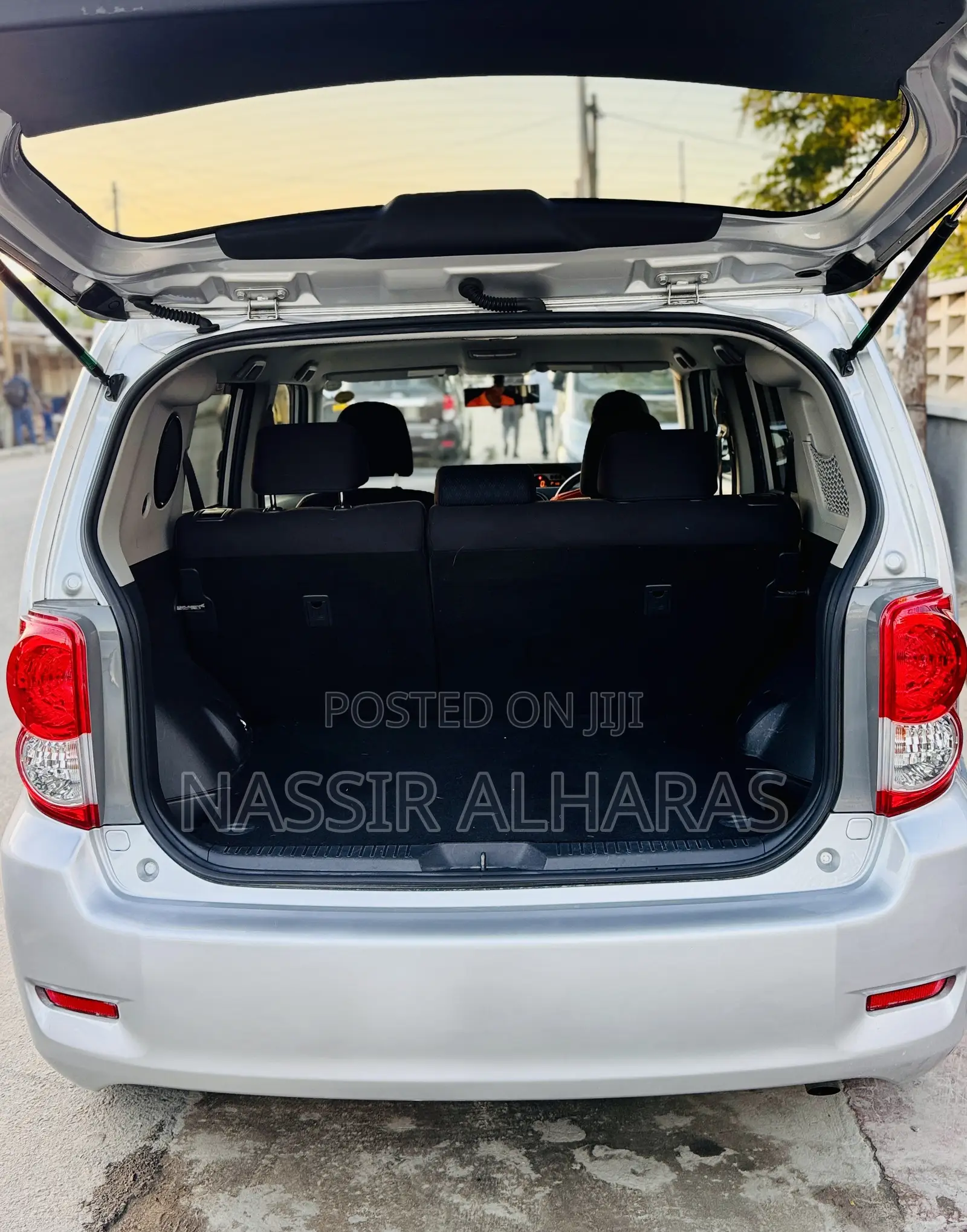 Toyota Corolla Rumion Hatchback 1.5 FWD 2009 Silver