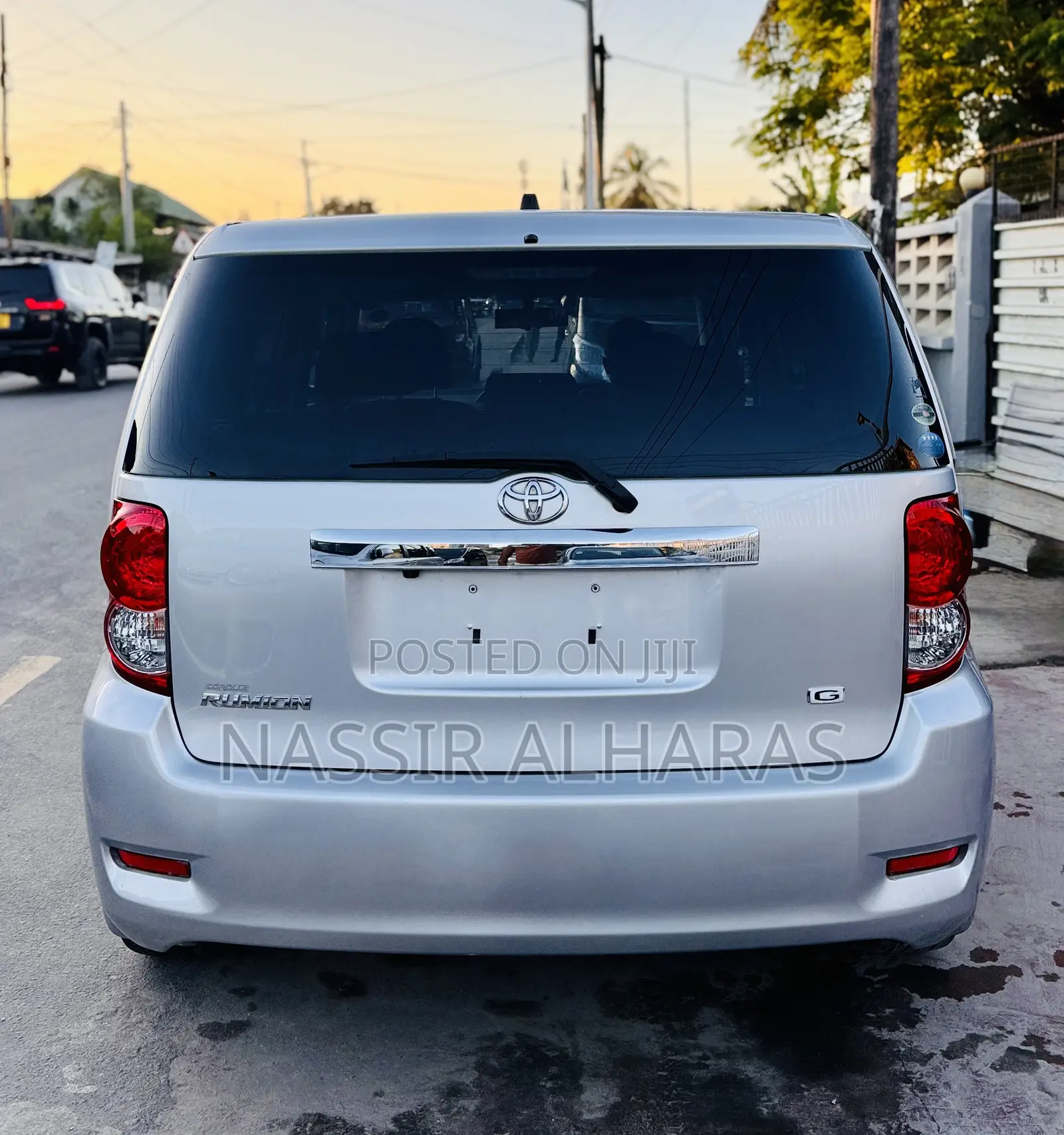 Toyota Corolla Rumion Hatchback 1.5 FWD 2009 Silver