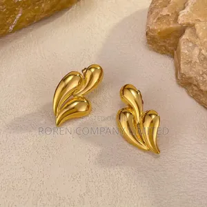The Earrings / Hereni