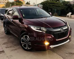 Honda Vezel 1.5 Hybrid 2WD 2014 Maroon