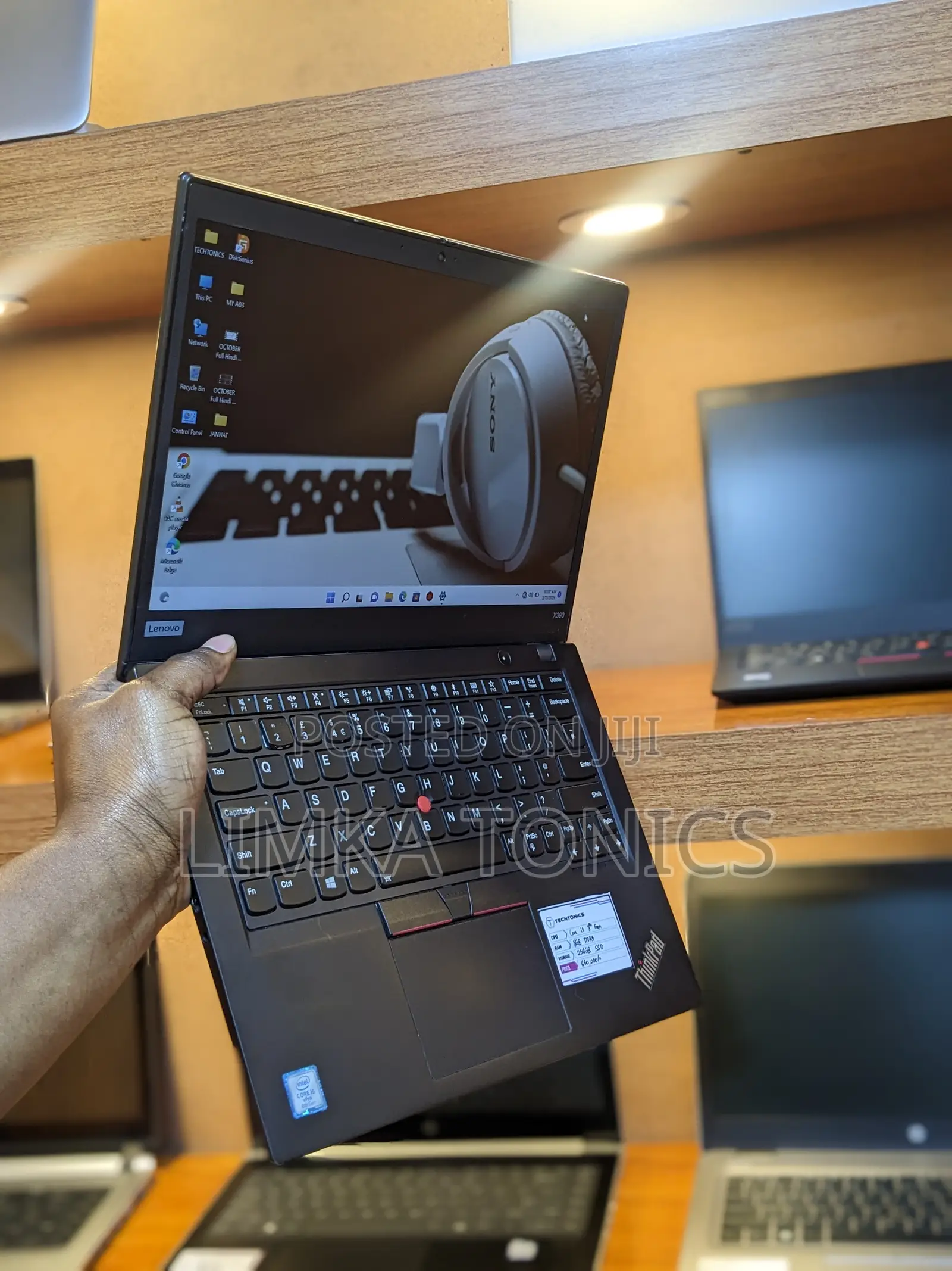New Laptop Lenovo ThinkPad X390 8GB Intel Core i5 SSD 256GB