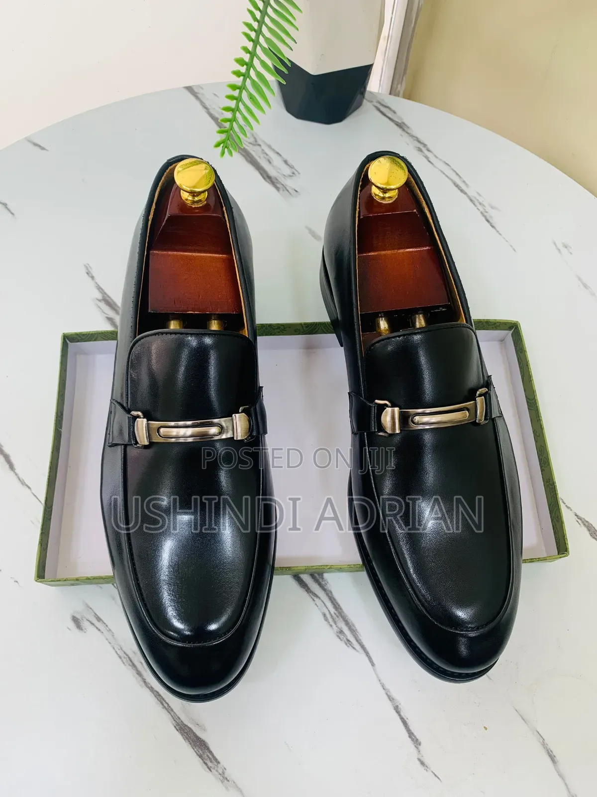 new Stockviatu Vya Kiumequality Pure Leather Full Boxed