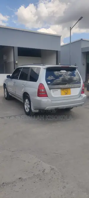 Subaru Forester 2004 Silver