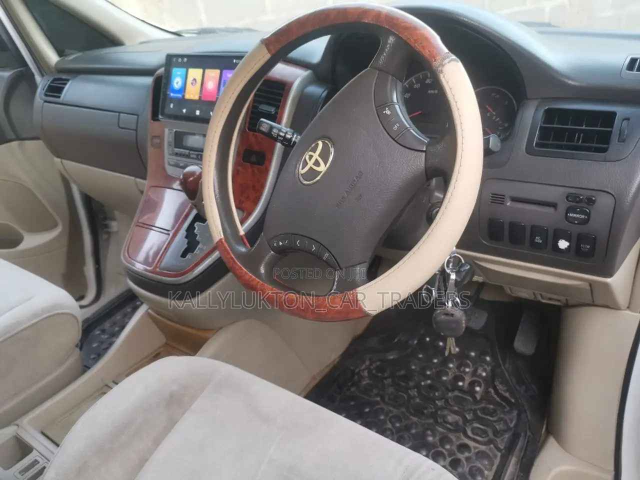 Toyota Alphard 2006 White