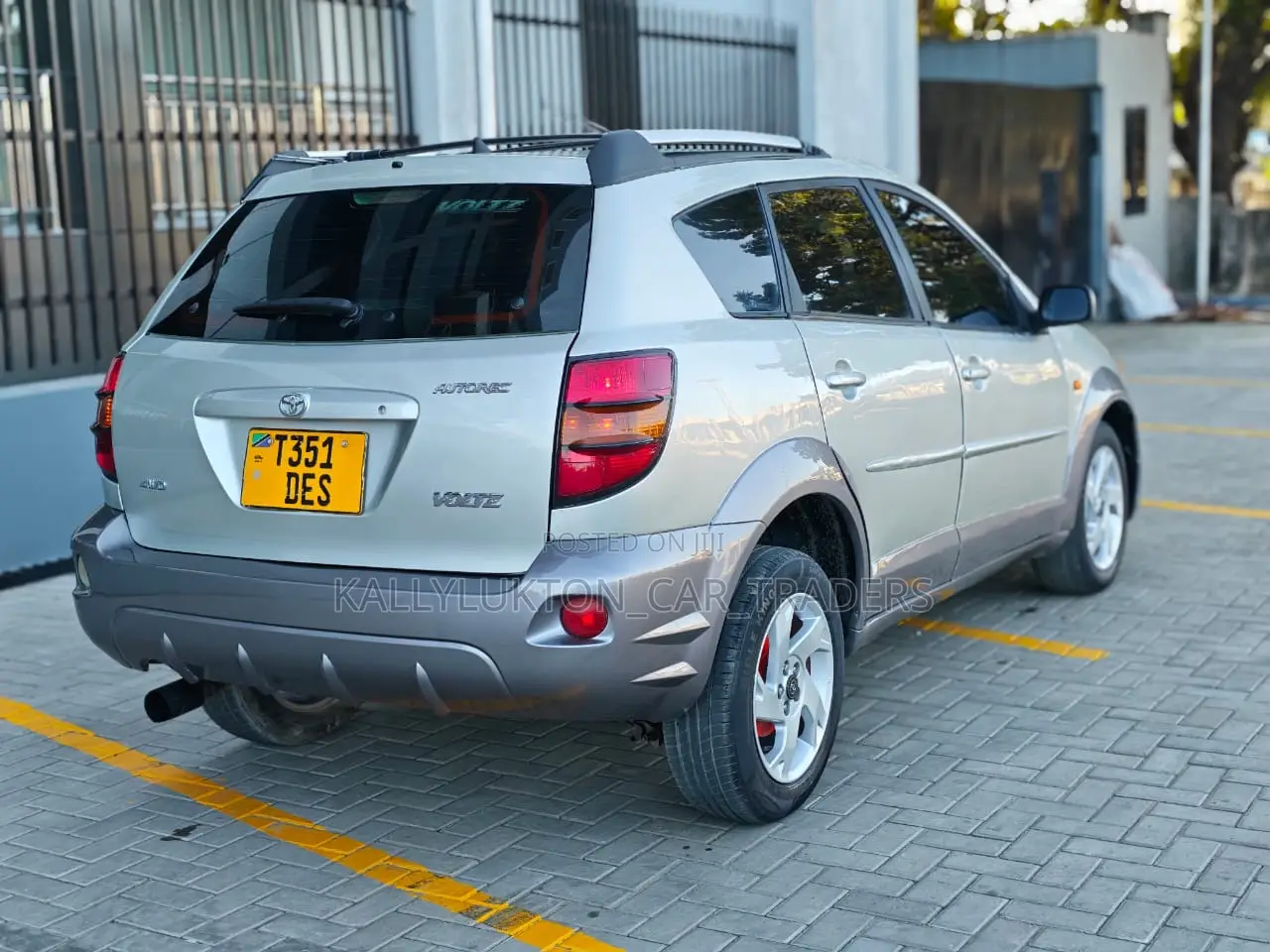 Toyota Voltz 2005 Silver