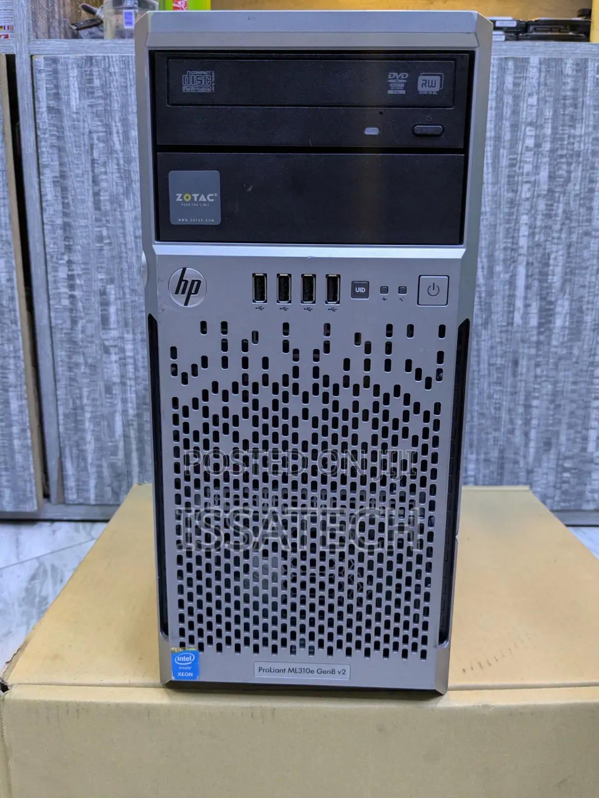 Server HP ProLiant ML 32GB Intel Xeon HDD+SSD 2T