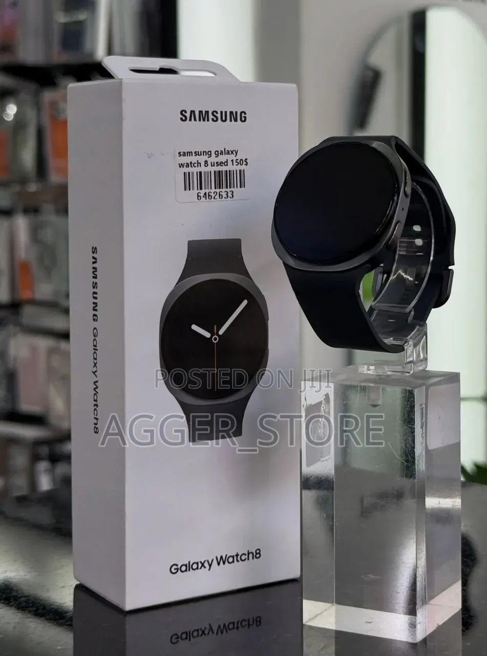 Samsung Watch 8 44mm Smartwatch
Black,White