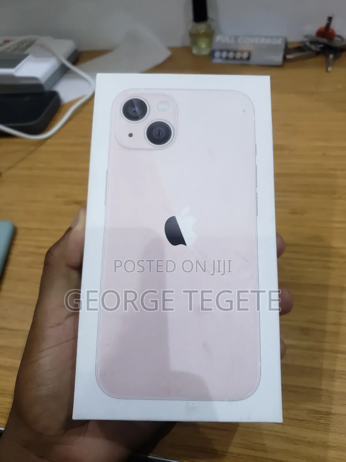 New Apple iPhone 13 128 GB Pink