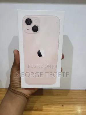 New Apple iPhone 13 128 GB Pink