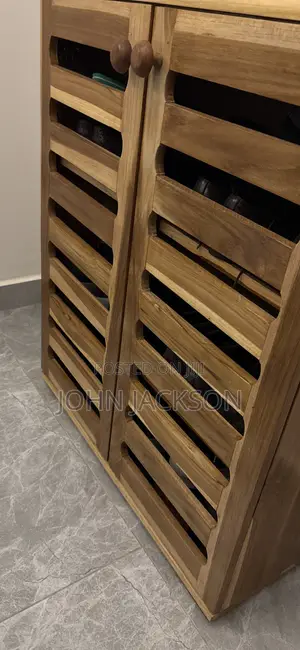 Shoe Rack-Mninga Wood
